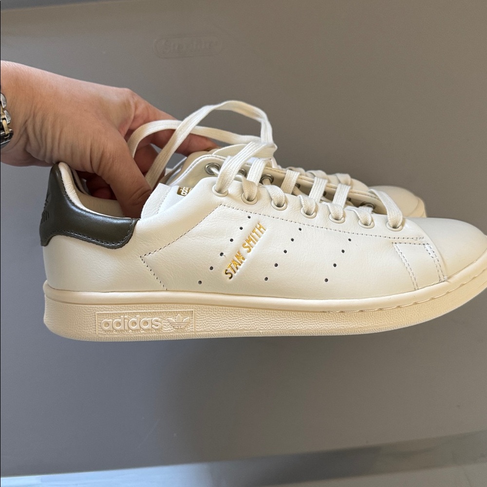 NWT Adidas Stan Smith Lux Olive and Beige Sneakers 6.5W / 5.5M